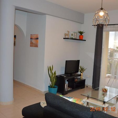 Luxury Apartment Пафос Экстерьер фото