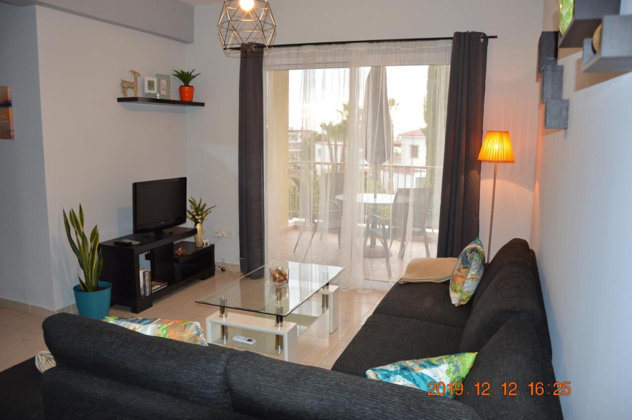 Luxury Apartment Пафос Экстерьер фото