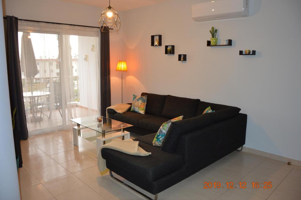 Luxury Apartment Пафос Экстерьер фото
