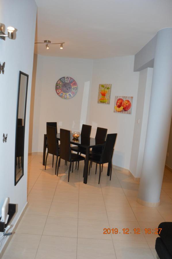 Luxury Apartment Пафос Экстерьер фото